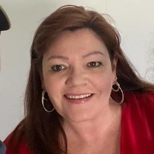 Meet your Posher, Lisa